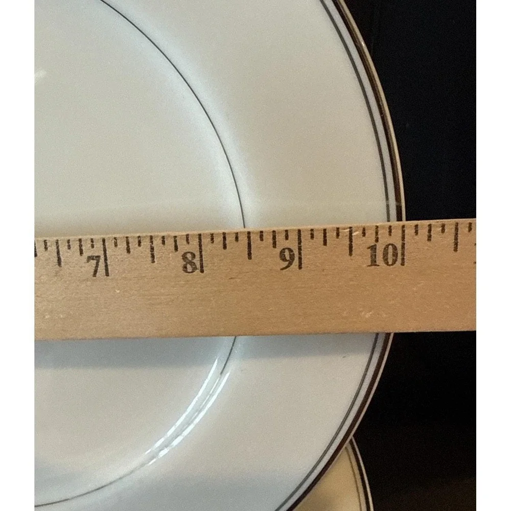 Simplicity Fine China Japan White Silver Trim Dinner Plate Plates Set Of‎ 4 VTG